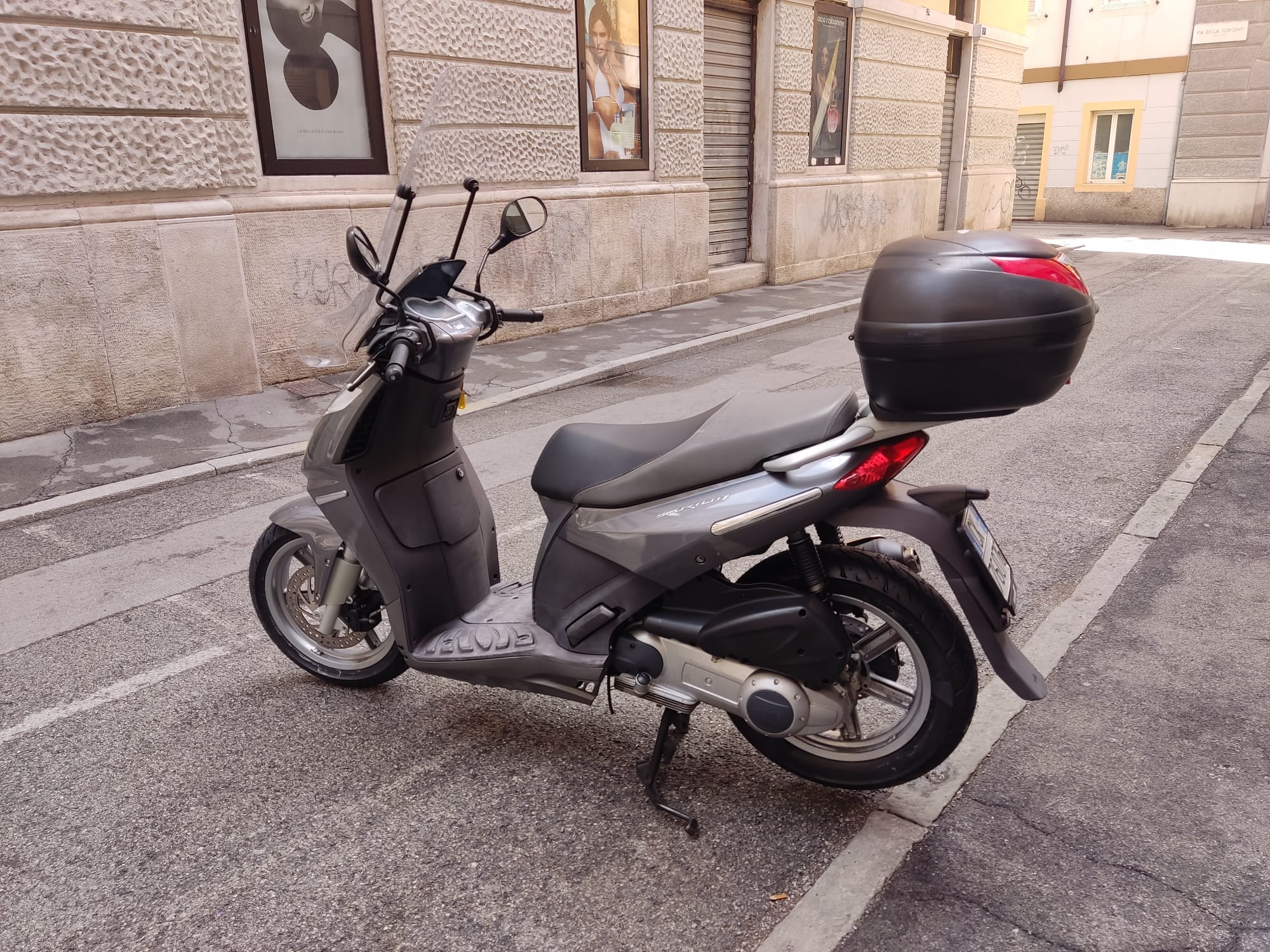 Aprilia Sportcity 200 - Usato